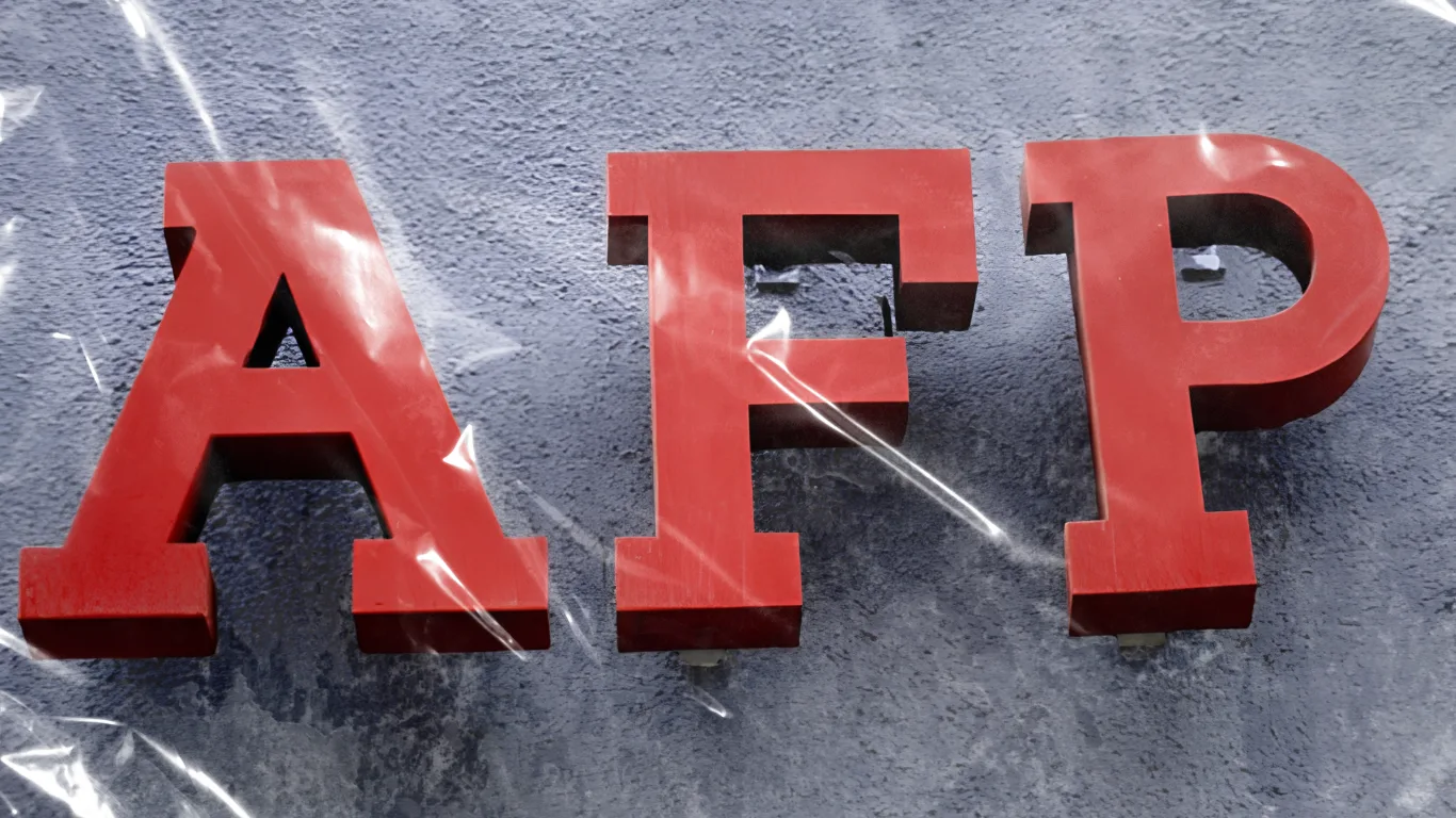Fachada de una sucursal de AFP en Chile