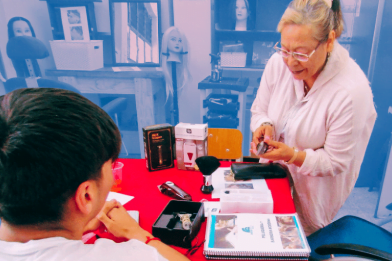 Taller de peluquería y barbería para la reinserción social de jóvenes